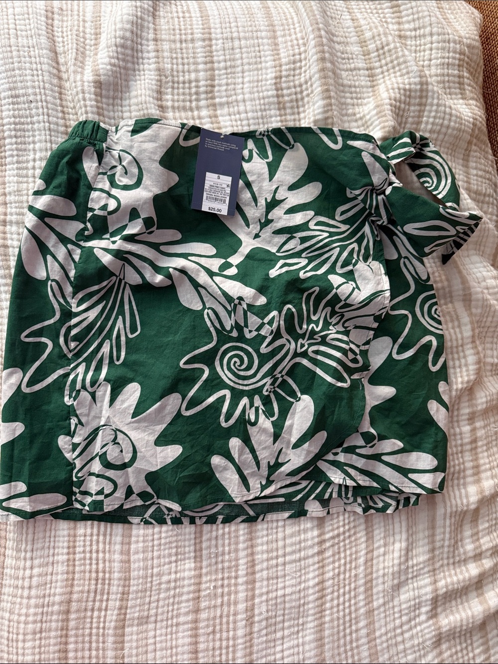 Universal Thread Green & White Tropical Print Wrap Skirt
